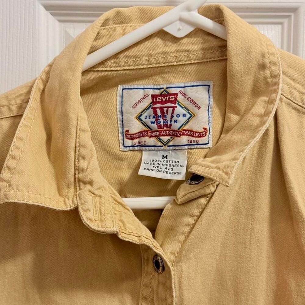 (1994) Levi's Jeans for Women Work Shirt - Tan/Khaki - M